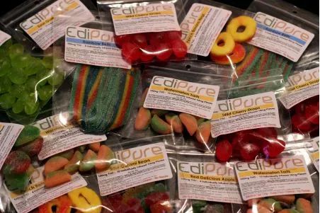 泰国大麻合法政策,泰国代购必买物品清单711