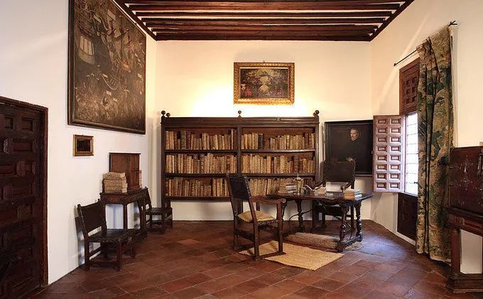 这座城市文艺到骨子里，只当它是西班牙之旅中转站未免太可惜