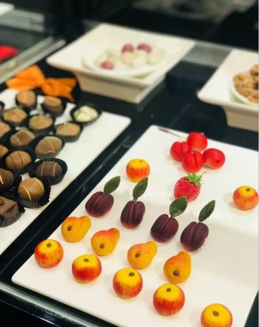 这些店卖得都是假货！我却不忍心投诉！