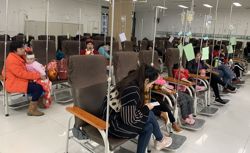 斗门天气持续低温，两家医院患者“扎堆”，这个病有招！