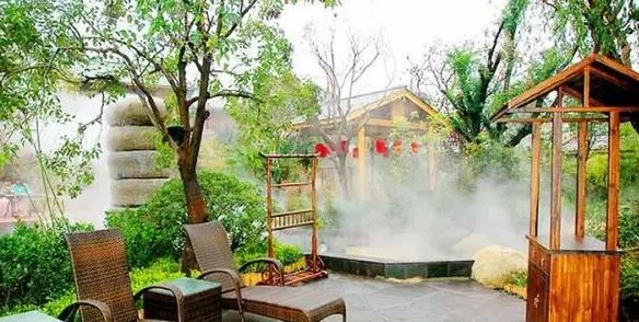 西安临潼温泉有哪些景点,西安春节泡温泉适合去哪里