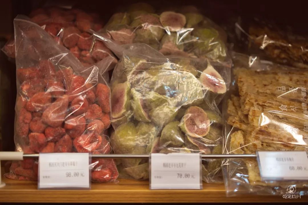 毕赣地球最后的晚餐影片分析,毕赣导演地球最后一夜