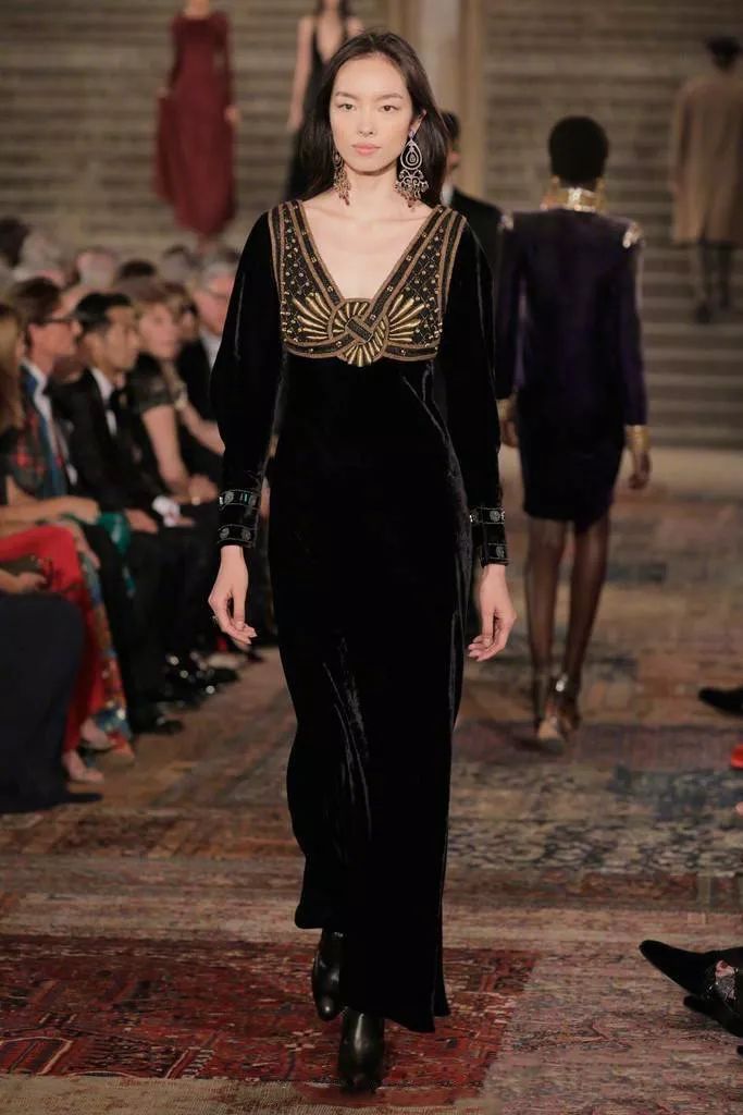 buds春夏时装,buds衣服