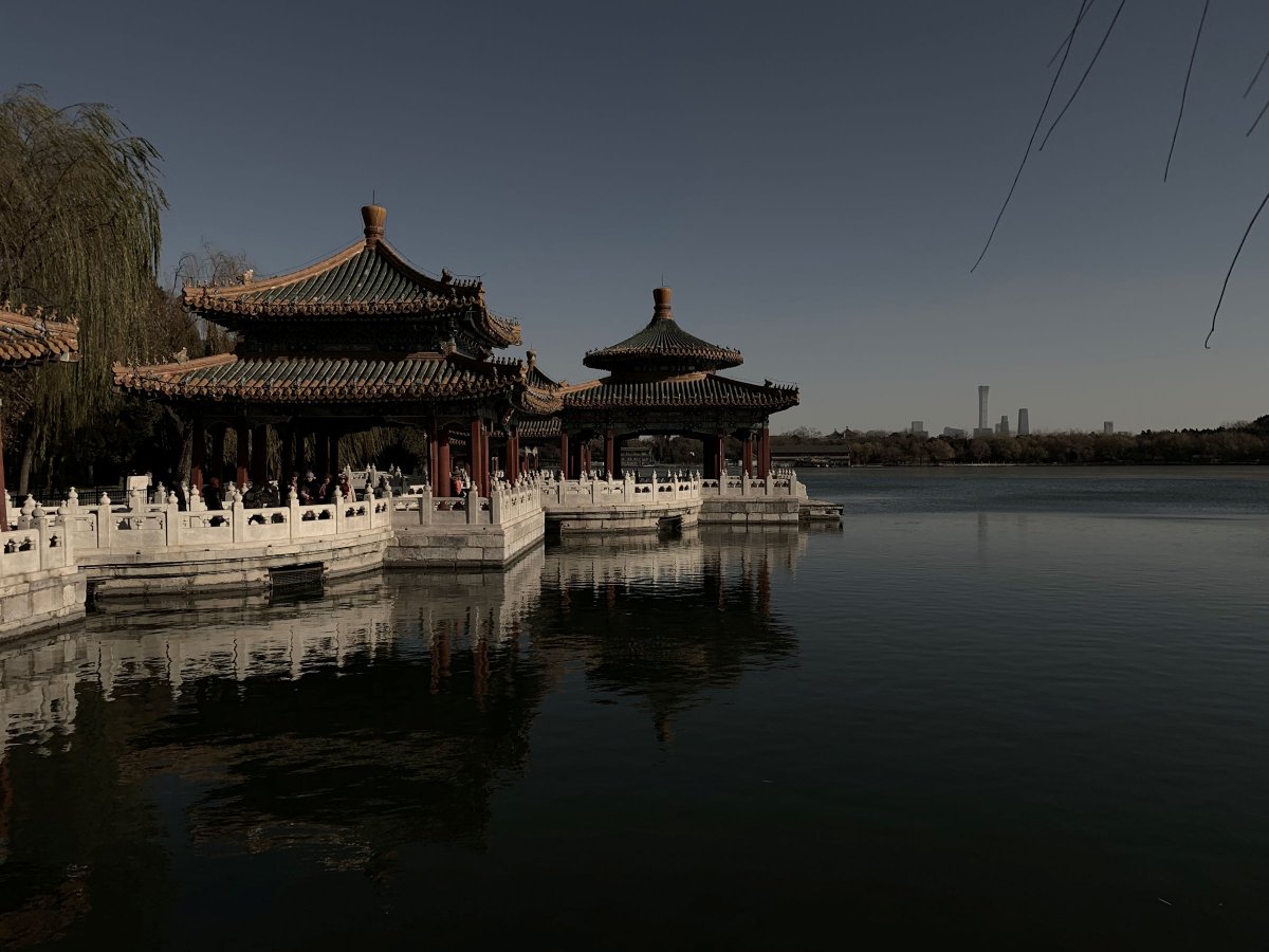 苹果xr主要是哪个摄像头拍照,苹果xr到苹果15前后置摄像头