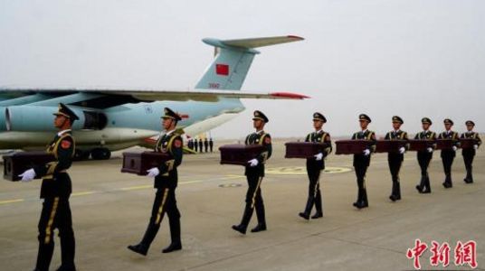 1月24日每天3分钟尽览天下事（春节期间郑州限行规则出炉/*花爆烟竹**郑州各县区全禁）