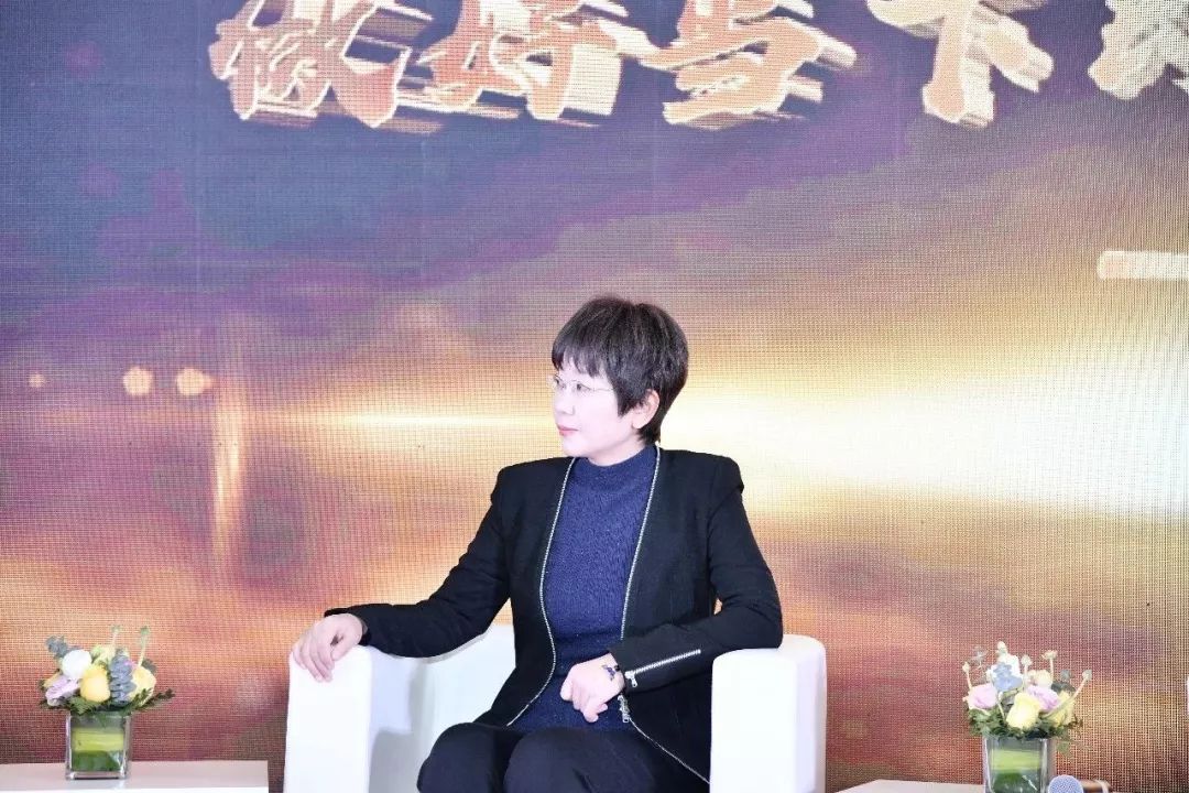 女企业家聚会,组织一次女企业家聚会