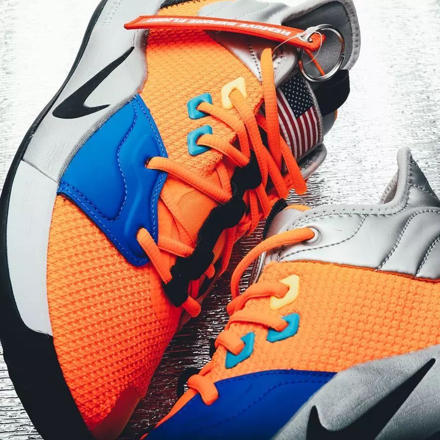 韦德之道7小猪佩奇上脚,匡威韦德球鞋1.5测评