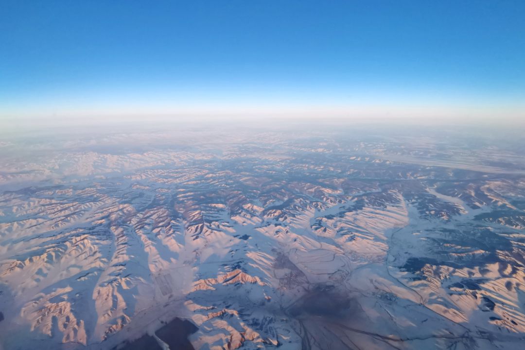 中国国际航空头等舱体验,国航波音747头等舱和公务舱的区别