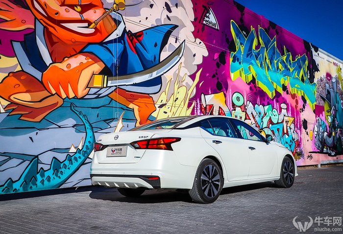 全新天籁2.0l悦享版试驾,全新天籁2.0l深度测评