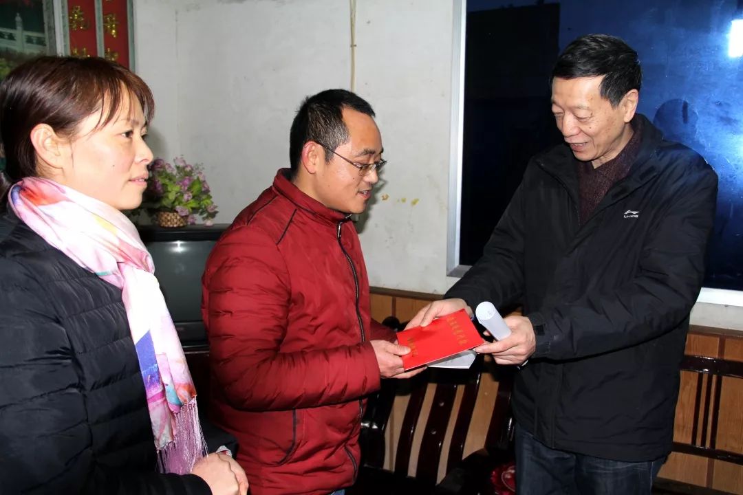 做农资的辛苦,农资人的辛苦图片