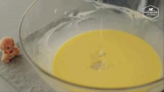 芝士爆浆云朵蛋糕,芝士云朵蛋糕