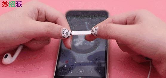 苹果耳机的隐藏功能,只有一个按钮的耳机的隐藏功能