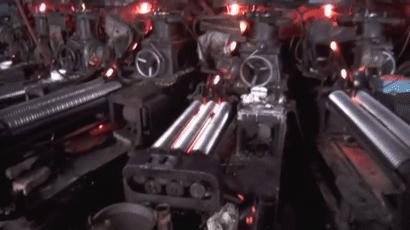 玻璃球里面的花纹是怎么回事,玻璃球中的花纹是如何印在里面的