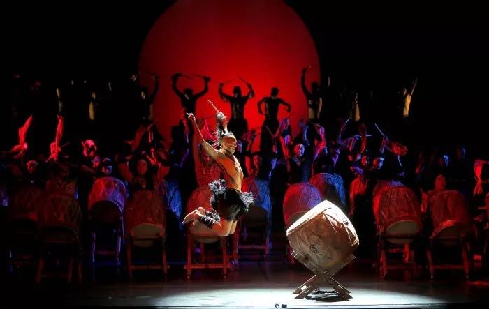 「到春城·过春节」弦歌知意,时间流过的民族乐器