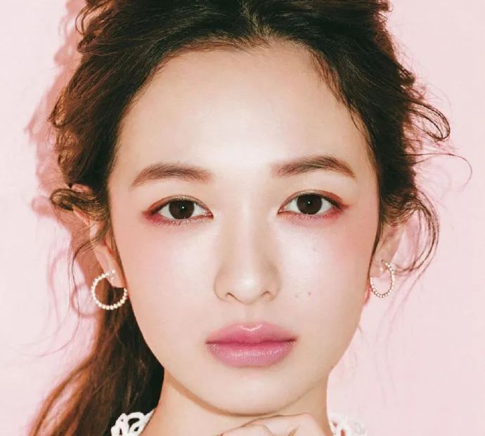 拒绝节后倦容森绘梨佳的春色涟漪妆帮你打造好气色