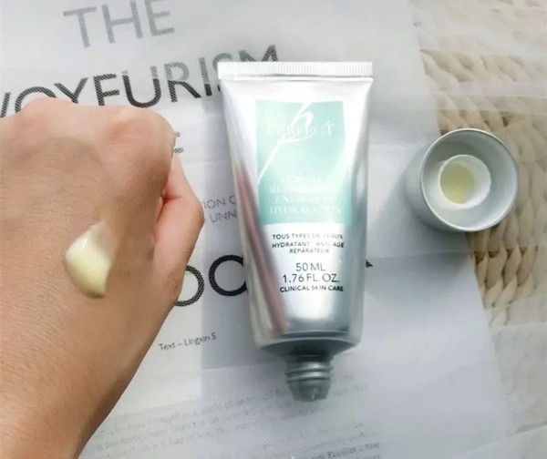 脸僵了如何解决,脸僵不自然是打了玻尿酸的原因吗