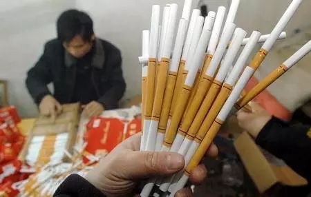 绉佽嚜鏀舵400鎬庝箞鍒ゅ垜,浠椾箟鐤忚储鍒ゅ垜妗堜緥