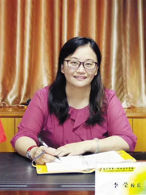 努力奔跑我们都是追梦人,努力奔跑做新时代的追梦人