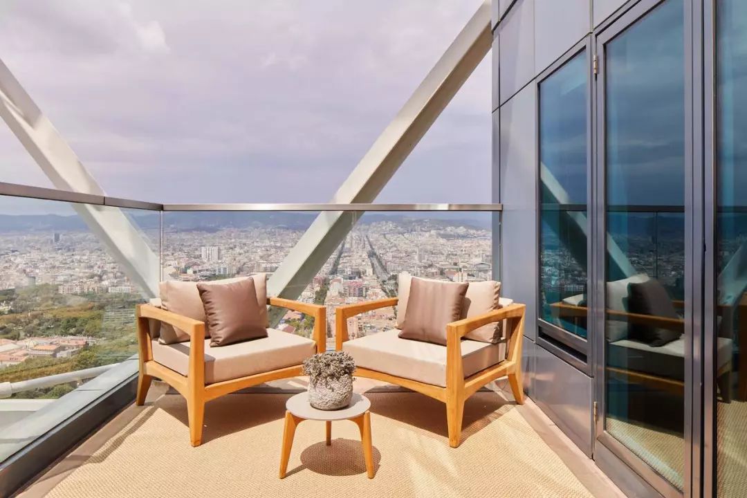 每个街角都有艳遇的巴塞罗那