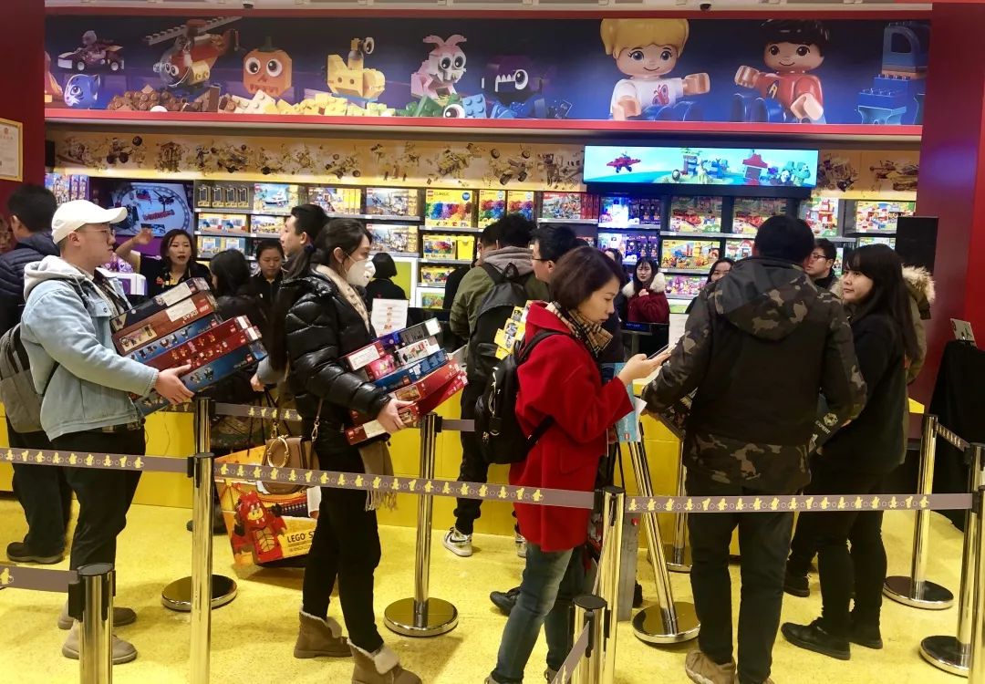 到北京乐高旗舰店都要买什么,带你逛乐高旗舰店