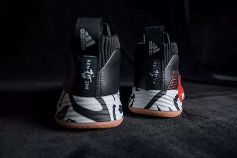 利拉德5代测评,花600买一双跑鞋值吗