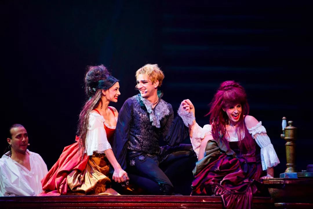 在“法扎盛开”的北京，《摇滚莫扎特》出圈了吗？