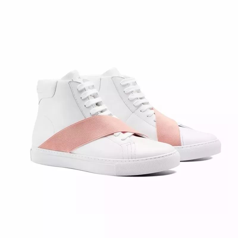 王菲同款鞋子300元,明星同款舒适耐穿小白鞋