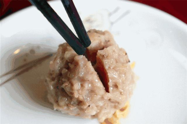 肉丸含二三十种添加剂视频,1粒肉丸10种添加剂