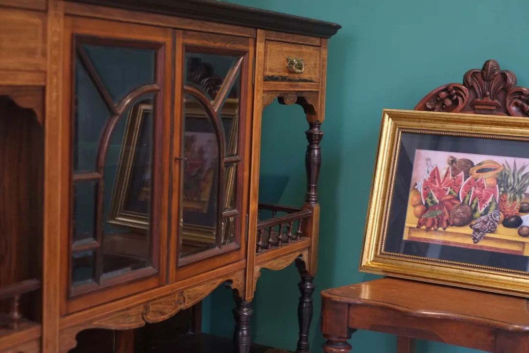 还买乌云壁纸呐？！他家藏着海外小众壁纸大全