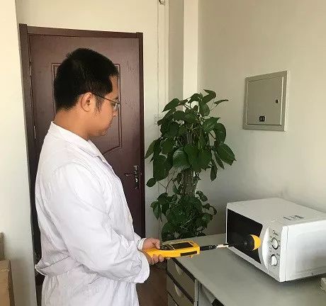 「职业健康」微波炉到底会不会辐射坏我们？