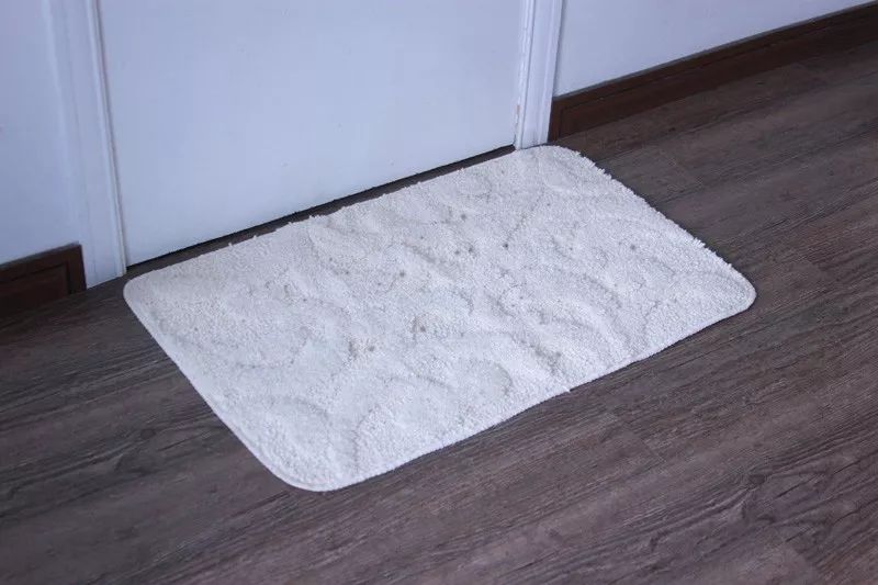 瀹堕噷姘歌繙骞插噣濡傚垵,姘歌繙淇濇寔瀹堕噷鏁存磥