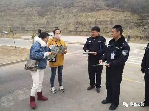 文明交通进驾校五个一宣传活动,文明交通进驾校宣传视频