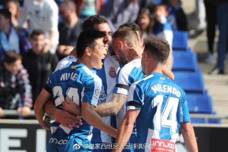 武磊新人燃爆全场用成绩说话,西语解说员看见阿根廷夺冠