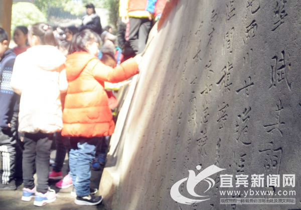 璧忓悕鑳滃彜杩瑰徆鍙や汉椋庨噰,璧忚繙鍙ら鍏夊搧榄呭姏瀹朵埂