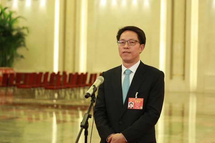 【聚焦*会两**】怎么缓解看病难、如何振兴中国足球？7位部长这样回应