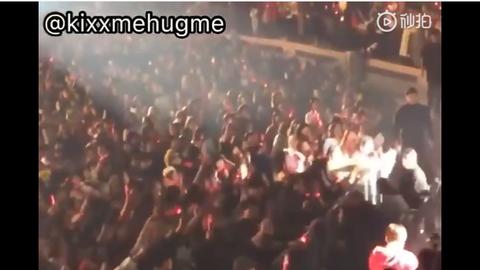 exo成员应援xiuminsolo,exo新闻19018