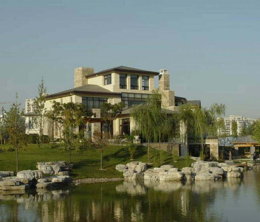 赵丽颖产后入住亿元别墅,再看看武汉有钱人都住哪