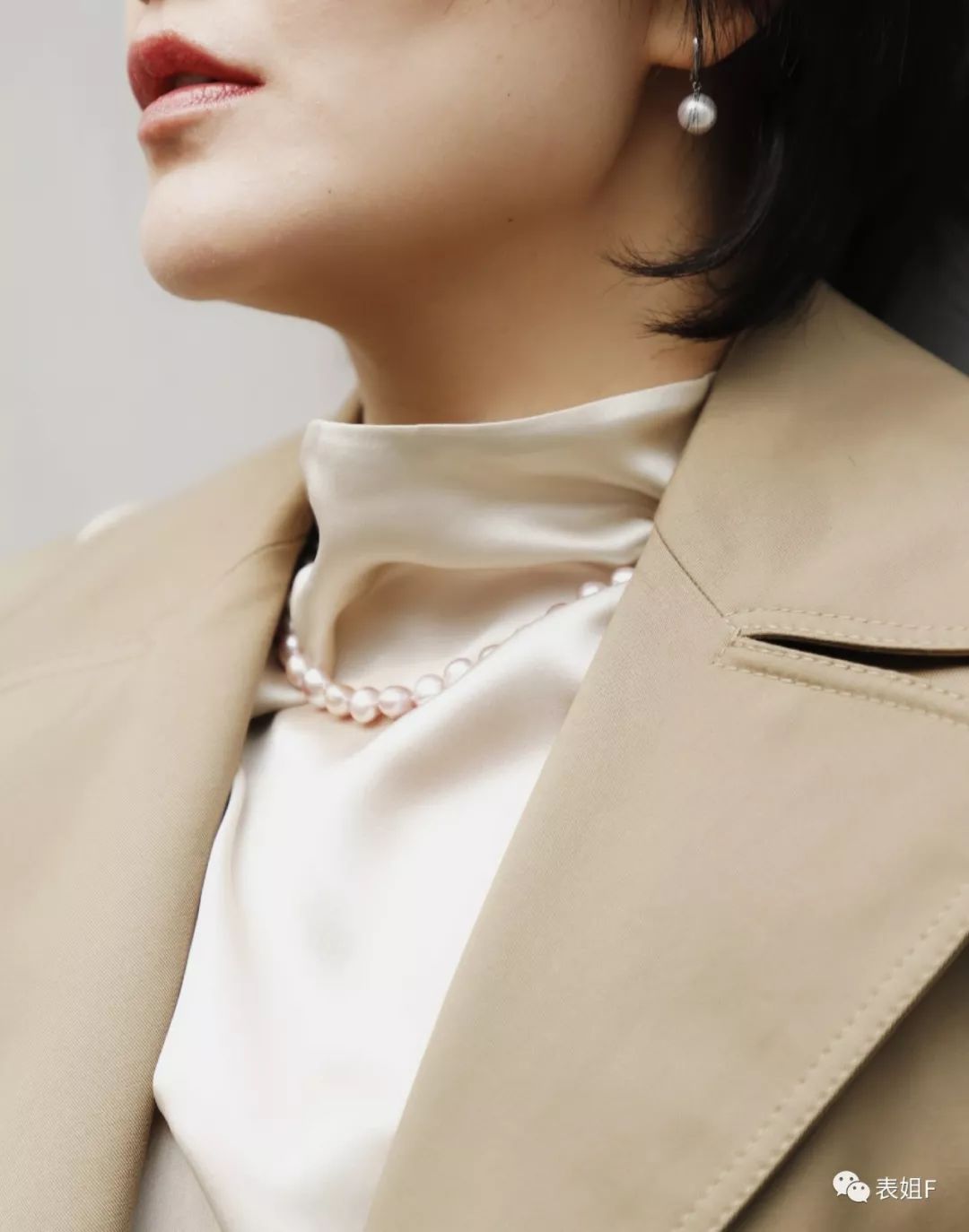 配饰年轻有气质,配饰发展大致分为几个阶段