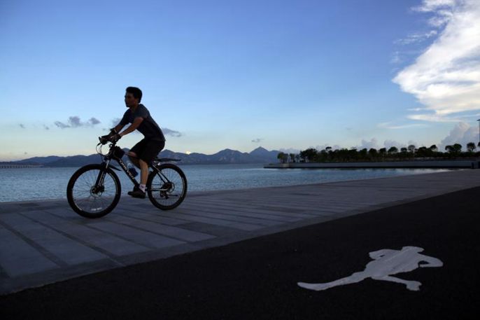 又一人大代表盛赞南山城区,“争着进去,就是好环境”