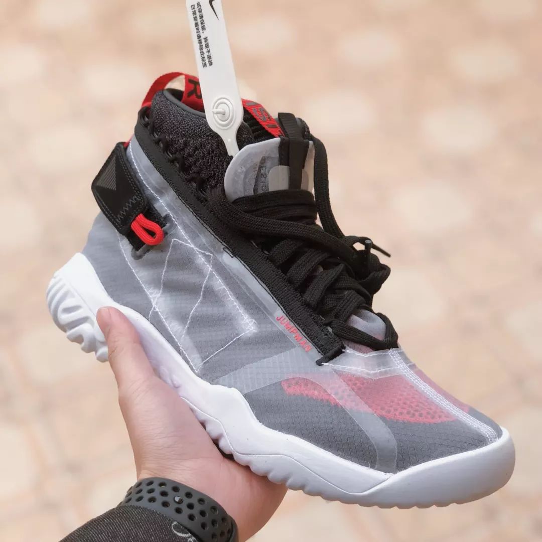 aj1兔八哥上脚测评,aj1兔八哥介绍