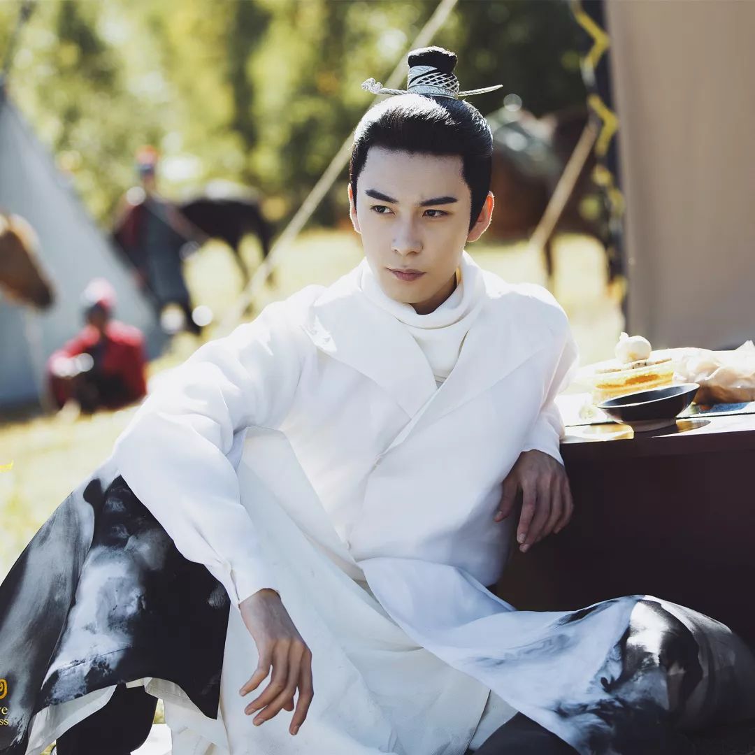 东宫女孩绝不服输,东宫女孩不认输的表现