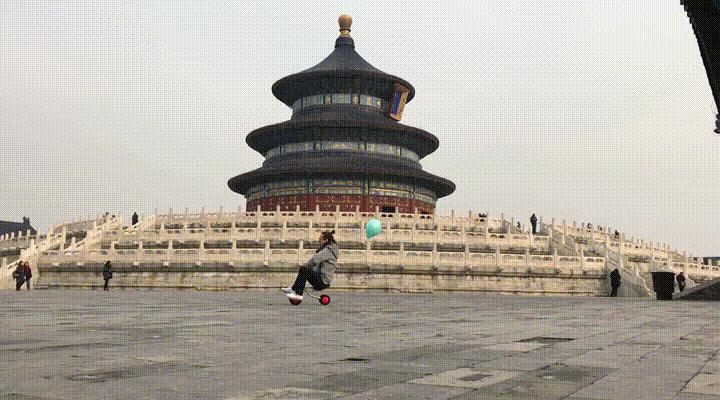 这大概是全世界最无聊的人了