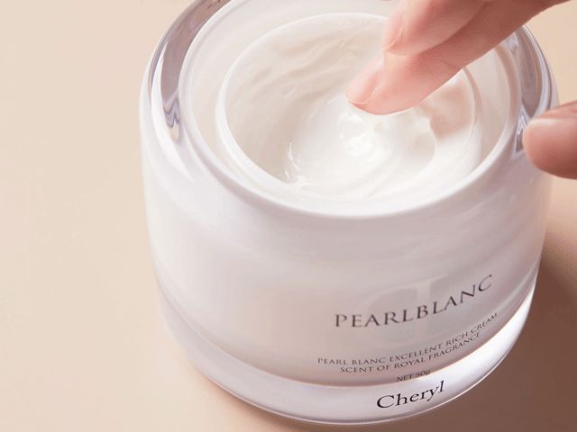 用它素颜也敢出门,用它素颜出门光彩照人