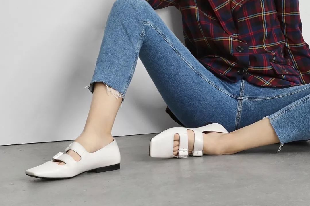 小ck新出的鞋子,小ck轻奢单鞋