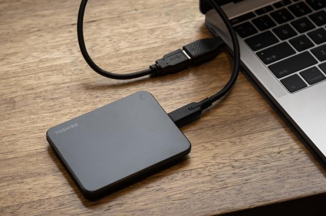 东芝r200固态硬盘,速度与安全兼得