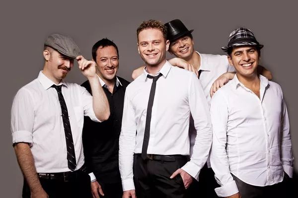 老外翻唱中文歌曲,难得听的英文歌