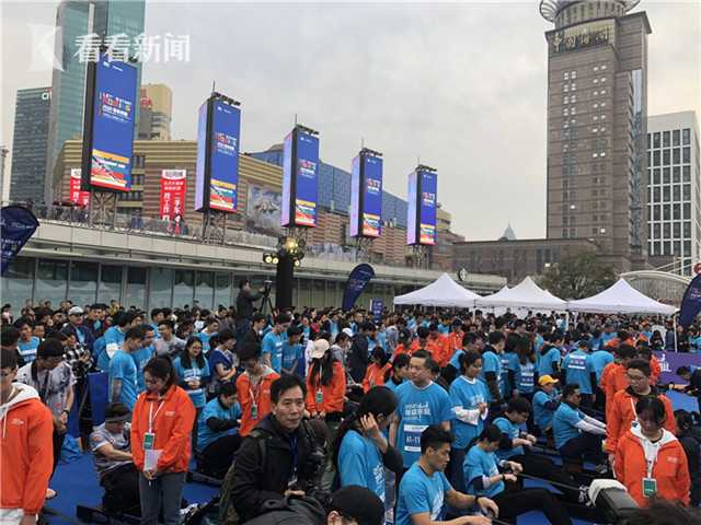 2024世界赛艇锦标赛,2025年世运会会徽