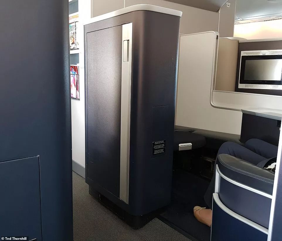 世界各国飞机头等舱对比,飞机的头等舱到底有多豪华