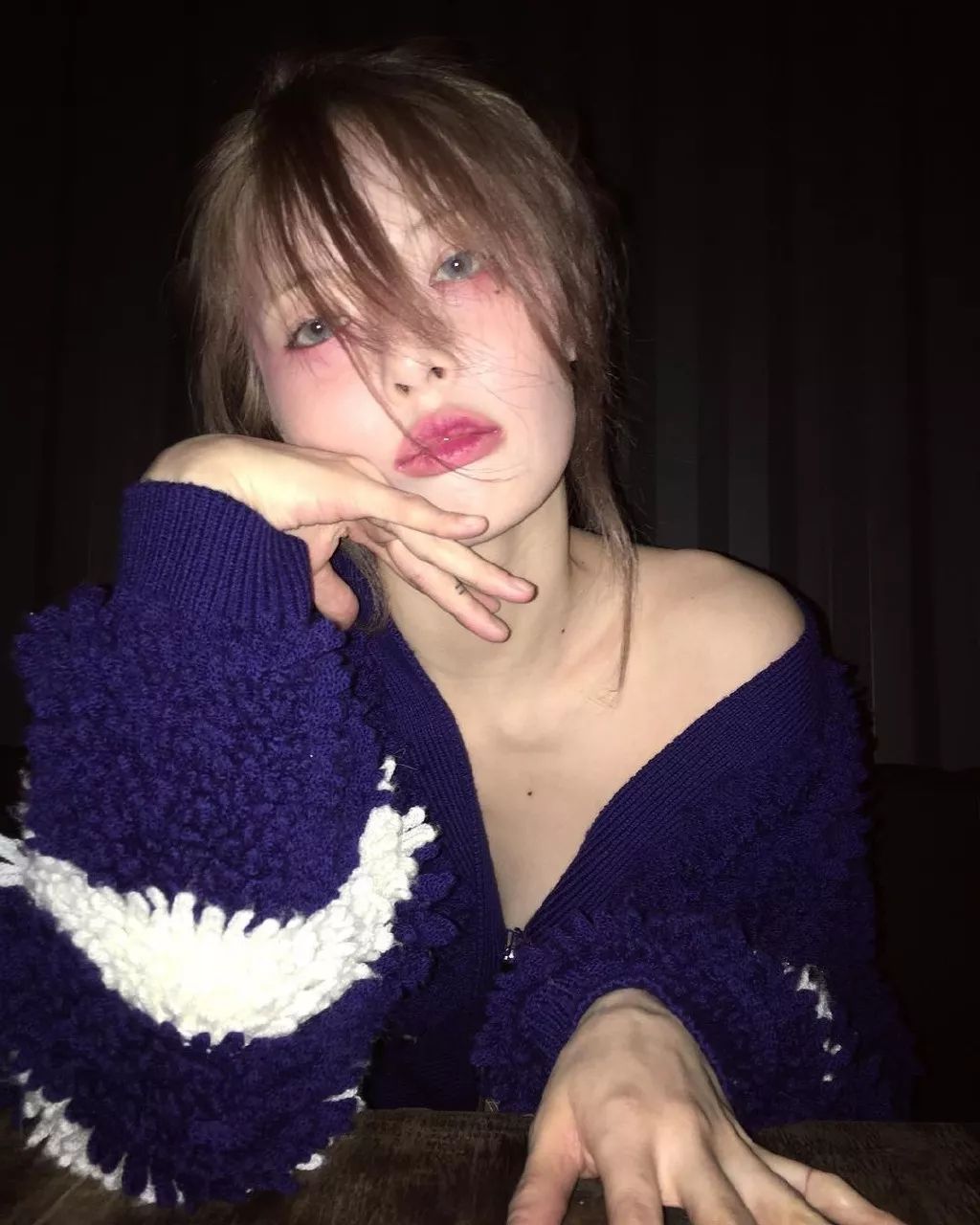 公布恋情被公司开除背假香奈儿都能带货说她是“人间毒药”我服！