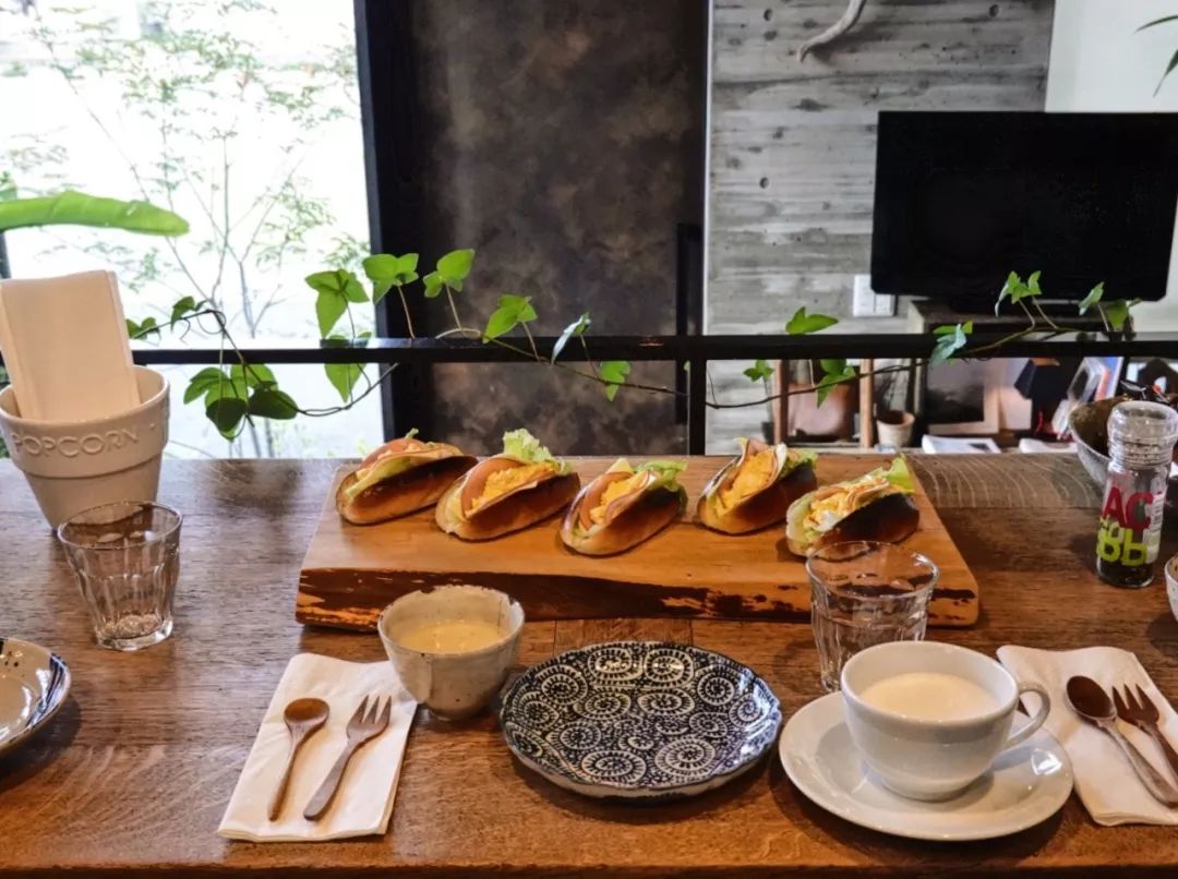 世界上最治愈的地方就是回家的路,世上最治愈的地方